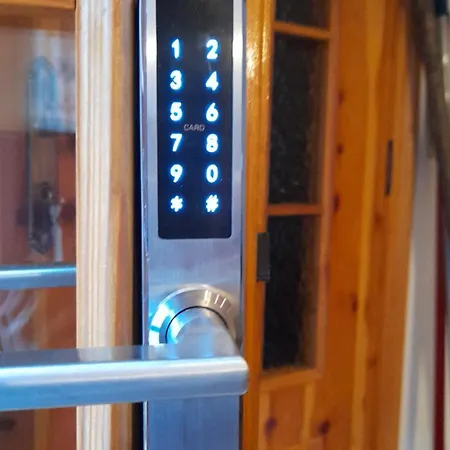 Ca Ad Me Pare Con Terrazza Panoramica アパート *